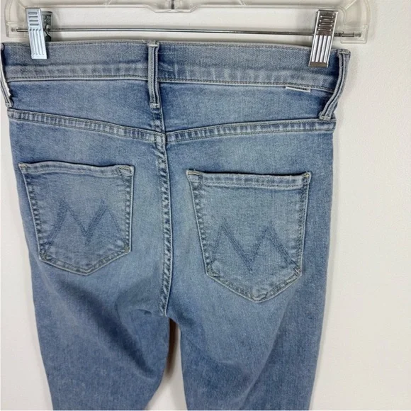 Mother The Mid Rise Dazzler Ankle Fray Jeans Reading By The Pool Wash - Picture 6 of 9